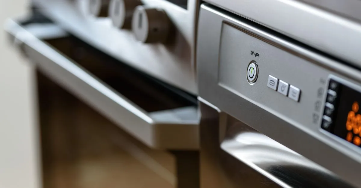 réparation de panier de lave-vaisselle : solutions rapides et efficaces pour restaurer la fonctionnalité de votre appareil.