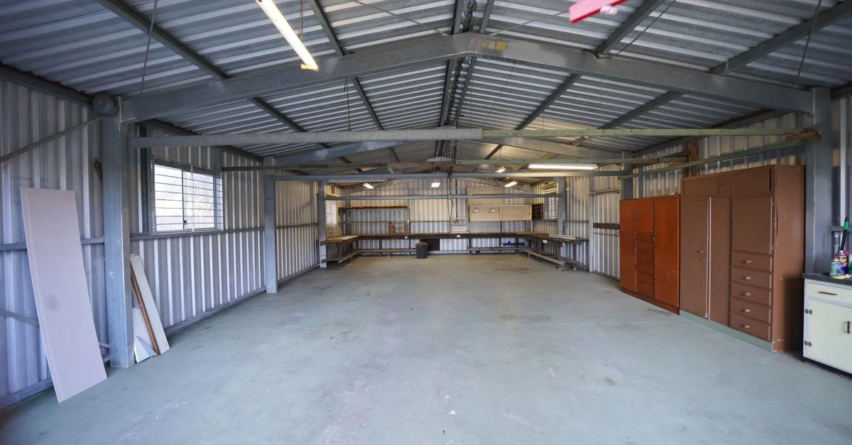 découvrez nos solutions pour un revêtement de sol de garage durable, esthétique et facile à entretenir. transformez votre garage avec nos conseils et produits performants.