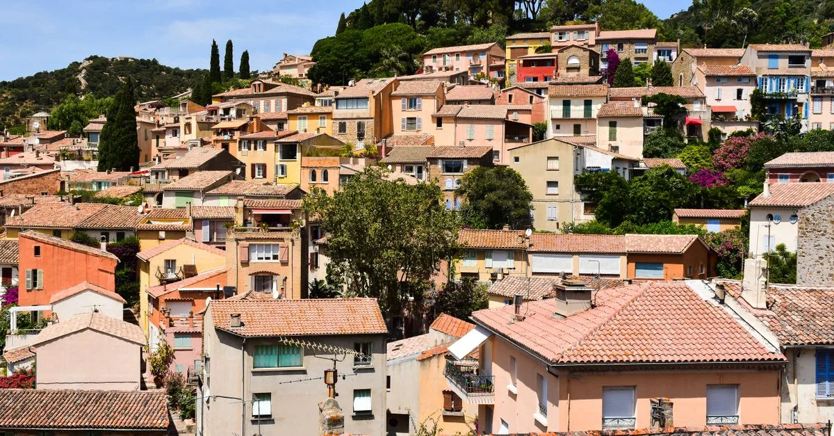 découvrez les quartiers à éviter à aix-les-bains pour un séjour en toute sécurité et tranquillité. conseils pratiques et informations locales essentielles.