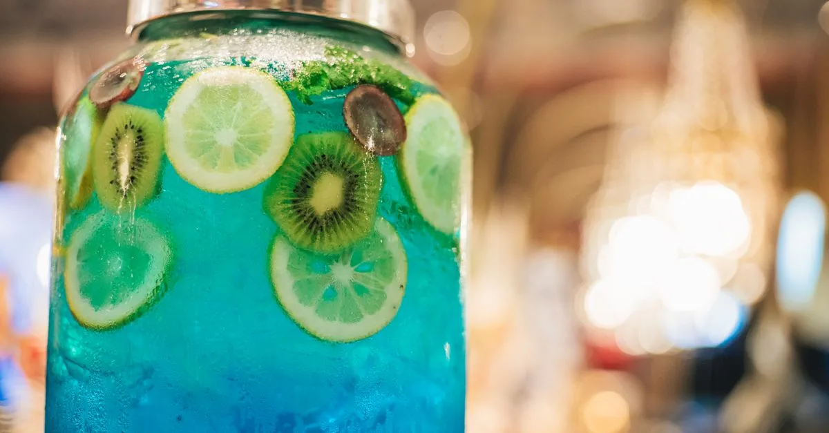 découvrez une recette de punch pour 50 personnes, facile à préparer et idéale pour vos fêtes, mariages et grandes occasions.